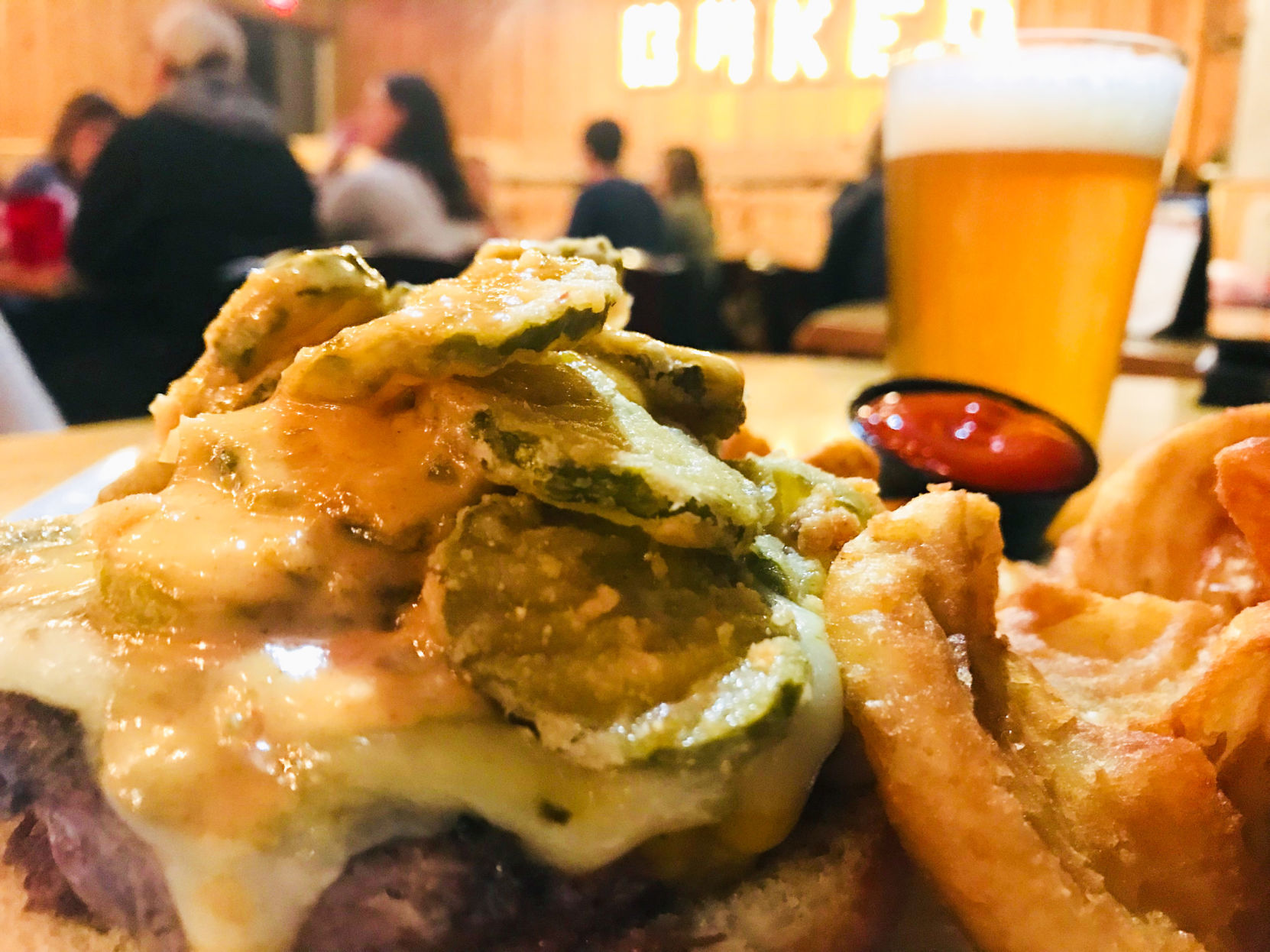 022019-mda-nws-bakedbeerbread-05a.jpg